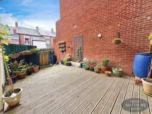 Photo 6- click for photo gallery